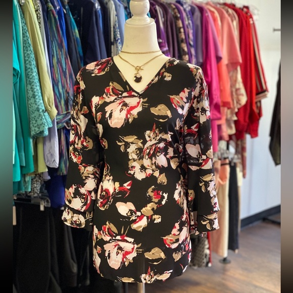 Catherines Black Floral Blouse - Picture 1 of 1